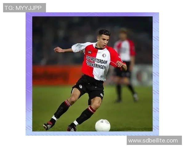 足球11号球星的传奇之路与辉煌成就解析