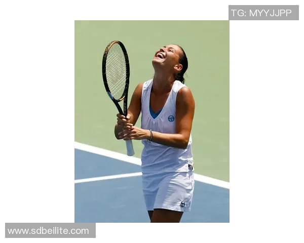 多特蒙德与对手的激烈对决解析及比赛精彩瞬间回顾